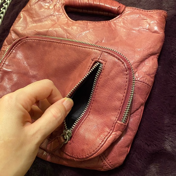 BCBGmaxazria 100% Leather Clutch with chain strap - Picture 3 of 16